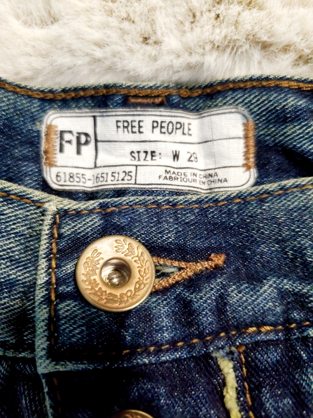 FREE PEOPLE Button Fly Distressed Denim Shorts Boho Festival Beach W29 - Picture 5 of 11